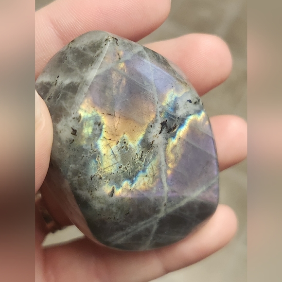 Purple Sunset Labradorite Free Form - Picture 4 of 5